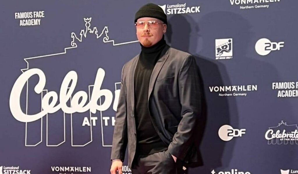 Beau Daniel Garfunkel