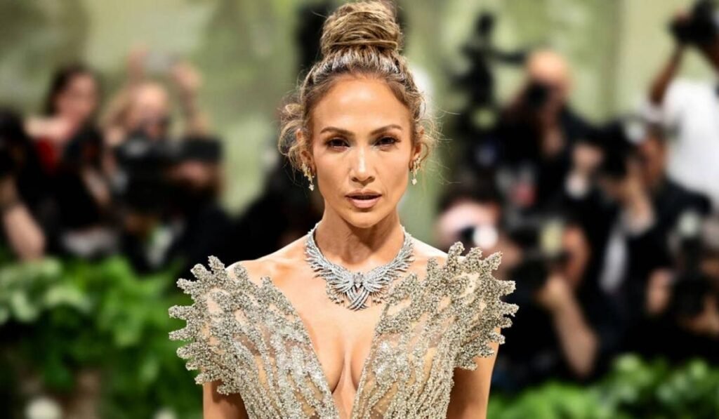 Jennifer Lopez Worth