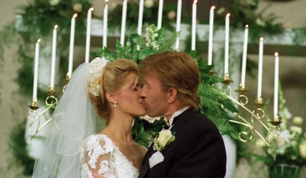 who is chuck norris married to