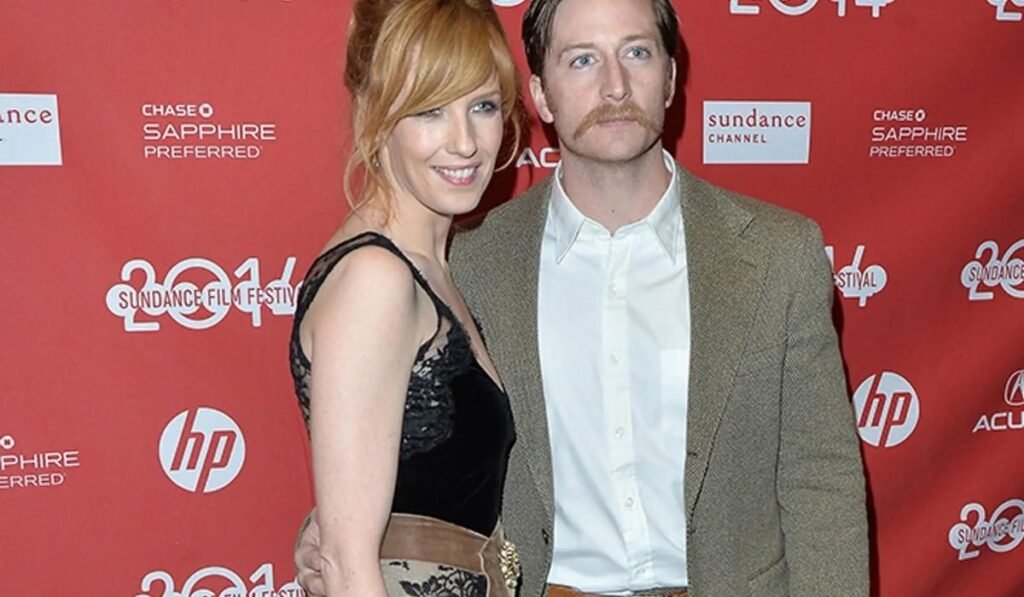 who is kelly reilly married to in real life