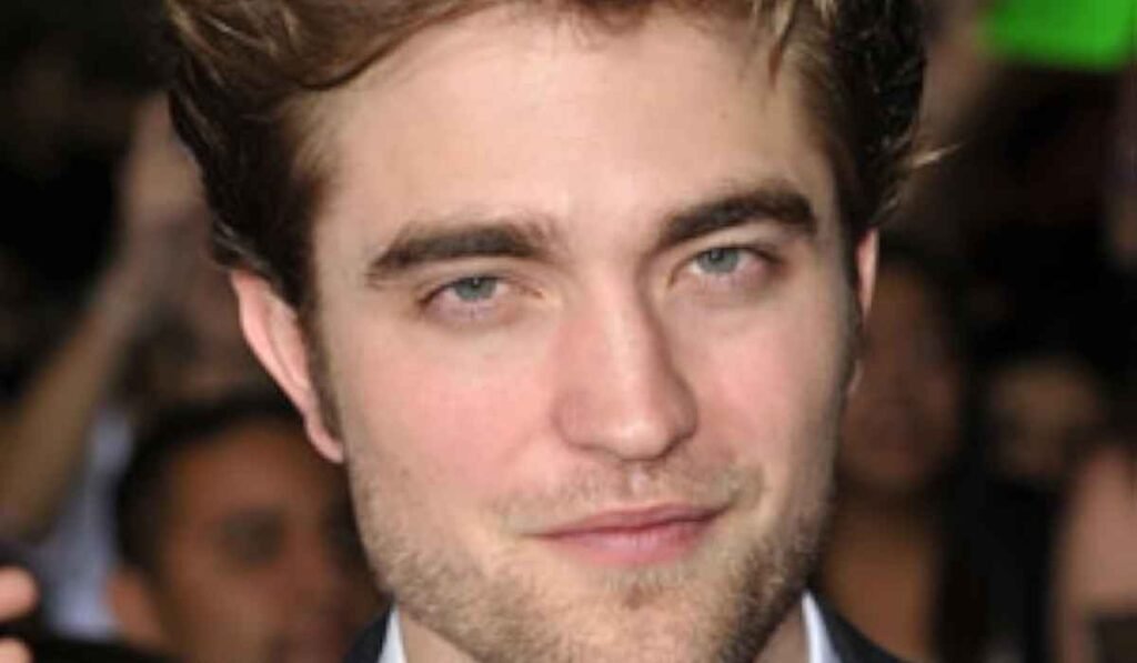Robert Pattinson